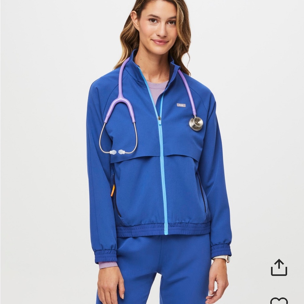 Figs Sydney Scrub Jacket
